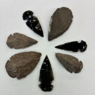 Arrowheads Assorted sizes and colors
