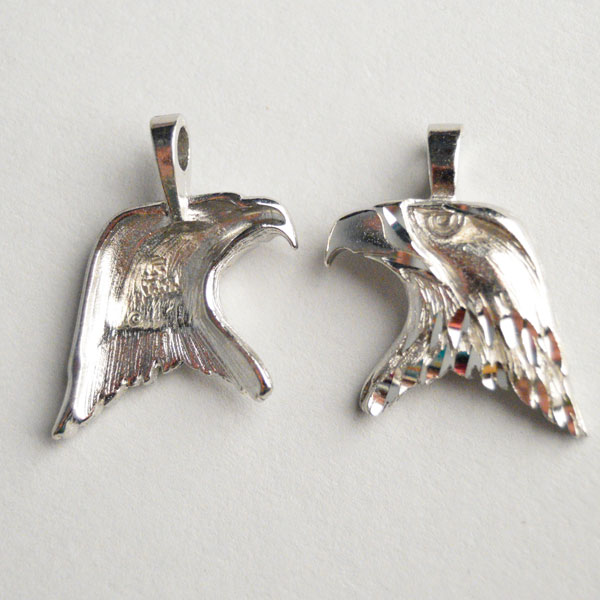 Base Metal Pendant Fancy Eagle Head showing back and front
