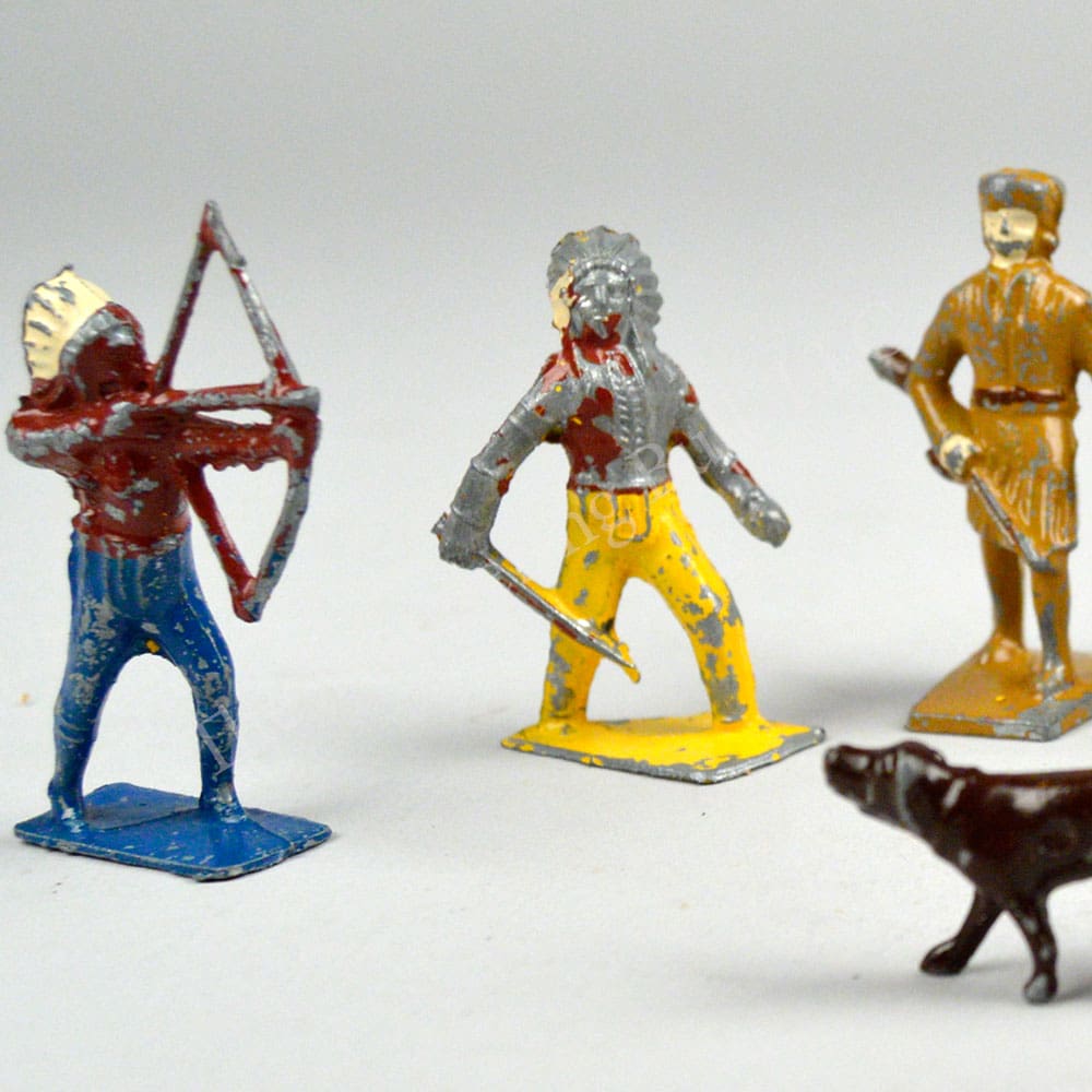 Collectible Figurines Metal