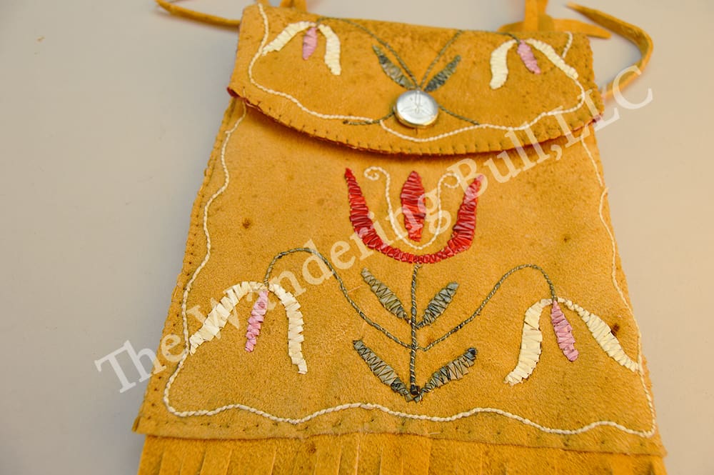 Bag Quilled on Braintan with Floral Design