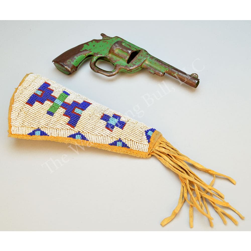 Holster Beaded with Toy Gun