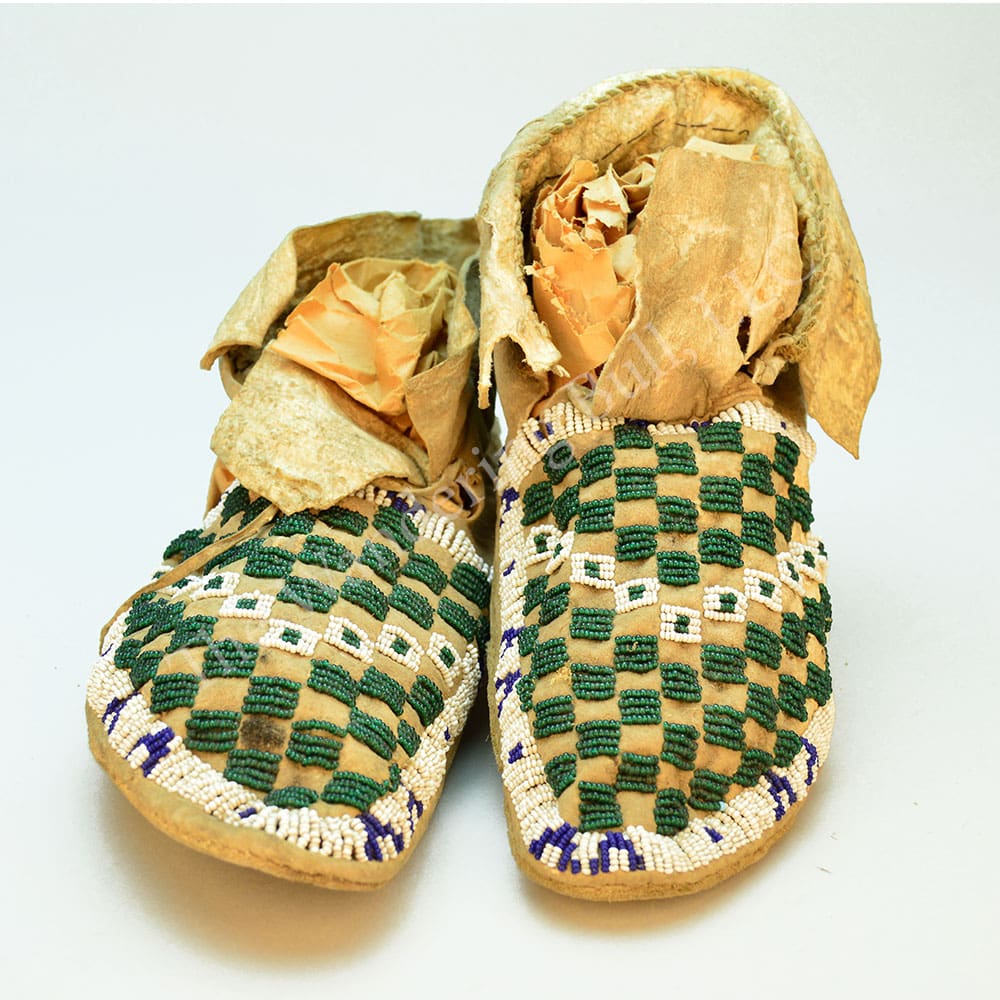 Antique Moccasins Youth Northern Plains