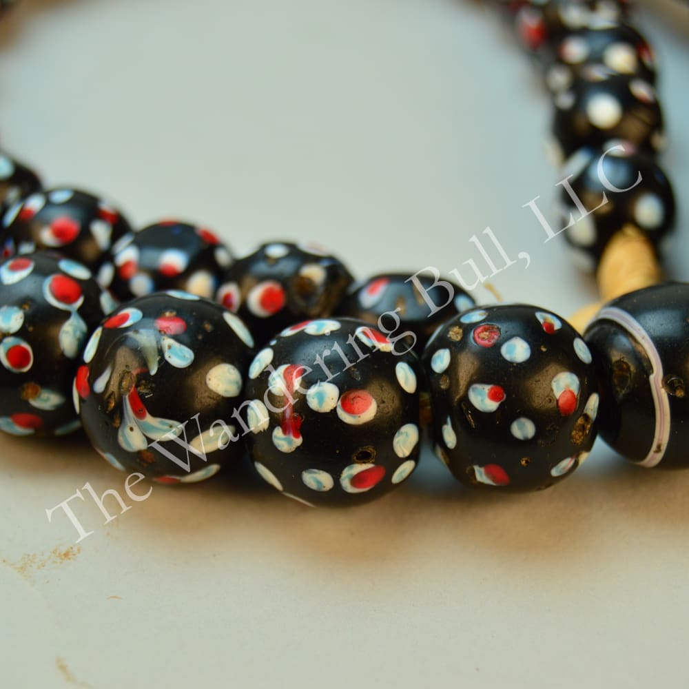Trade Beads – Assorted Skunk Beads