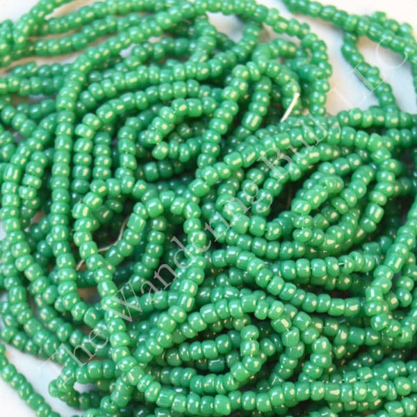 12/0 Green Seed Beads Short Hanks