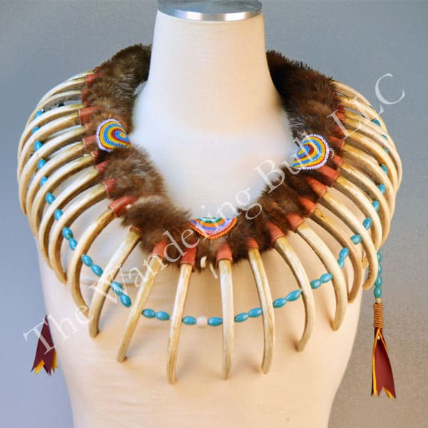 Necklace Elk Antler Grizzly Claws with full Otter Drop