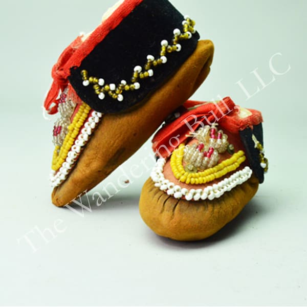 Moccasins Beaded Iroquois Style Infant