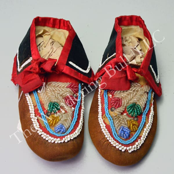 Moccasins Iroquois Style Adult a