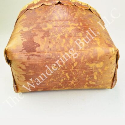 Birchbark Container Scalloped Edging bottom