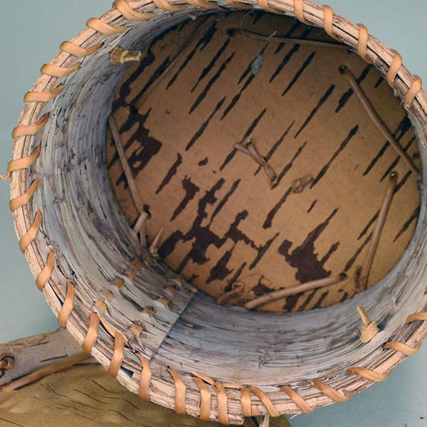 7 inch tall Basket Birchbark with Cover. 5