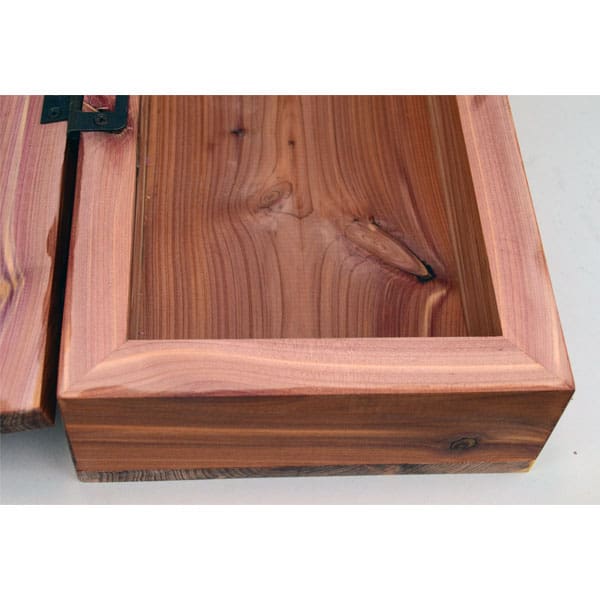 Cedar Feather Box inside detail