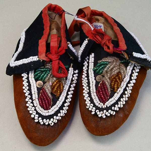 Moccasins Child's Iroquois Style