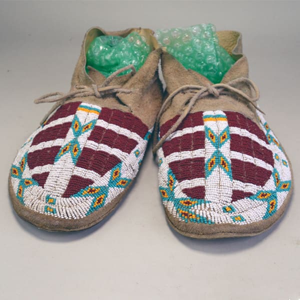 Moccasins Northern Plains Style Mens