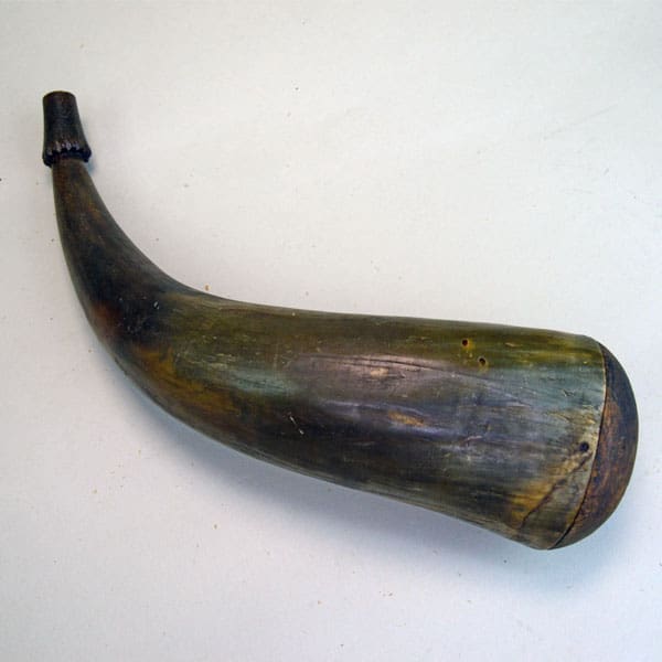 Powder Horn with Round End