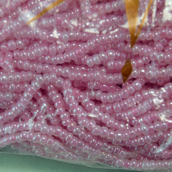 Seed Beads Opal Pink