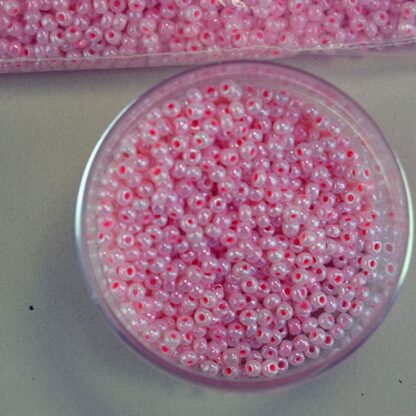 Luster Pink Seed Beads 10/0