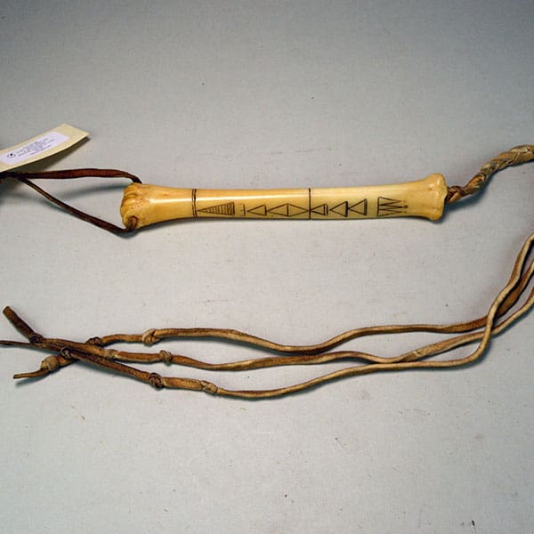 Quirt Etched Deer Bone