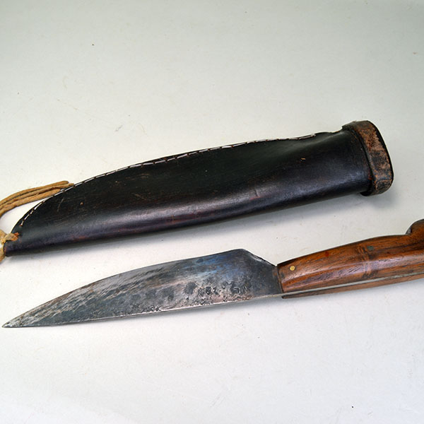 Bag and Knife Set