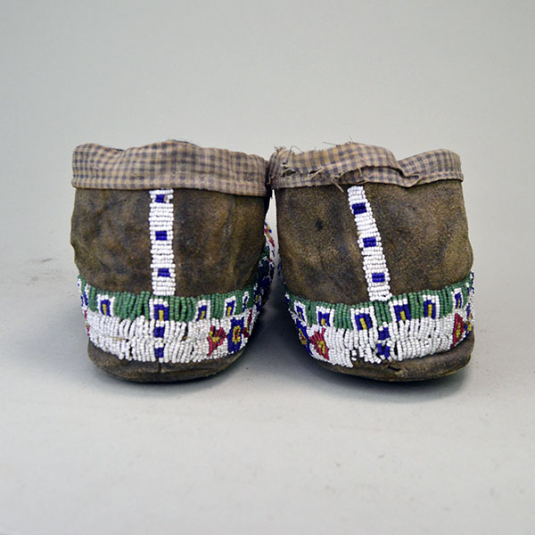 Plains Fully Beaded Moccasins Fabric Trimmed