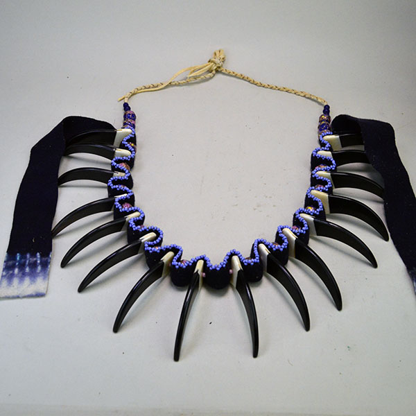 Bear Claw 3" Necklace