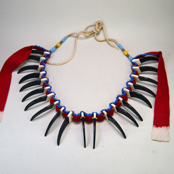 Necklace- 3″ Bear Claw