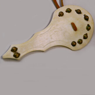 Bone roach spreader with tacks front view.