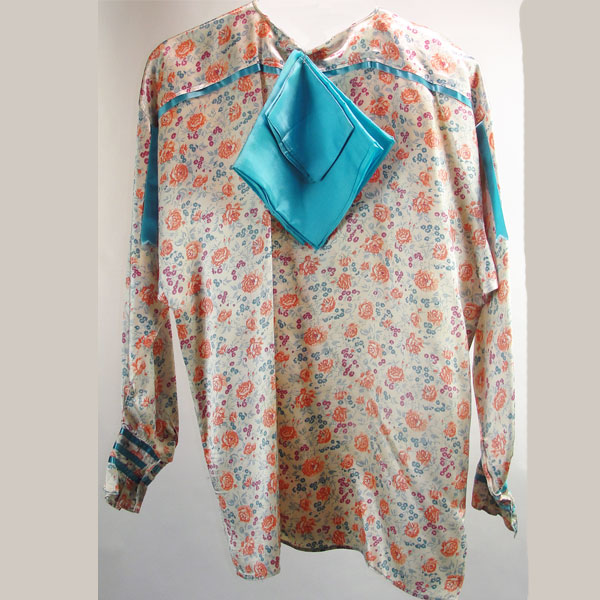 Ribbon Shirt Floral Print back view with scarf set