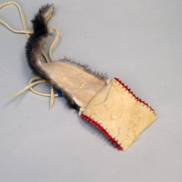 Neck Bag- Otter Fur Flap features beautifully soft smoke‑colored deerskin leather. edge‑beaded the sides with white‑center red seed beads. one of a kind. pictured here is the full back of the bag.