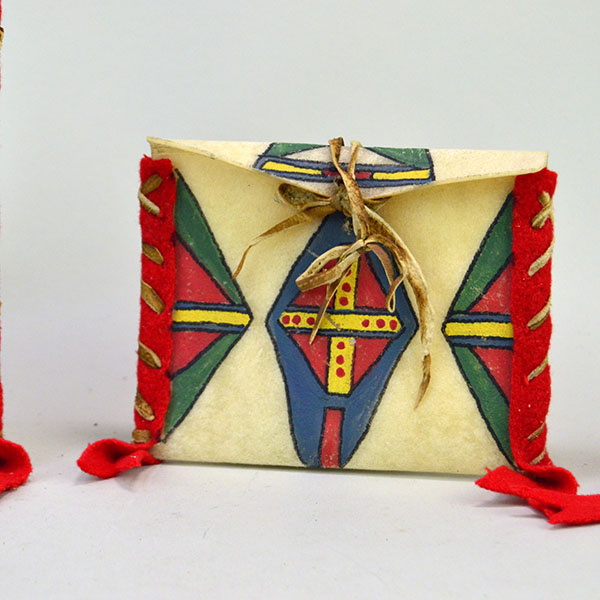 Add these brightly painted Parfleche Container 3 Set to your collection! The crafter created these small Parfleche from rawhide. Pictured here is the middle one.