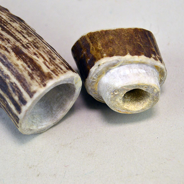 Antler and horn utility lot, ideal for artisans, collectors, and makers. The horn scoop measures 5.5" by 1.25". antler case with top measures 6" x 1.5" wide. pictured here is the opening to the antler case.