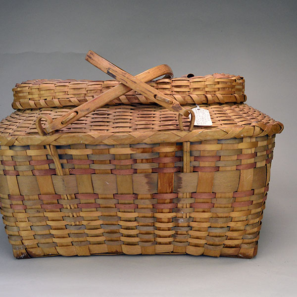 Basket- Large Ash Picnic with lid. basket stands 11"high with the lid on (not including the handle) and measures an impressive 22" long by 15" wide. pictured here are a few stains on the side.