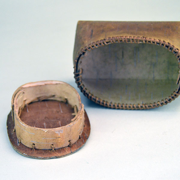 Basket- 1950's Birchbark with Lid showcases the clean, natural lines. Stands approx. 3" tall and measures approx. 5.25" in diameter. One of a Kind. the top of the lid and the inside.