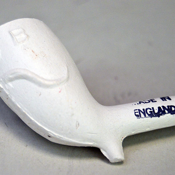 Add this Pipe- 5" Clay to your collection today. From natural white clay designs that vary from pipe to pipe. Limited stock, sold per pipe. one of the designs.