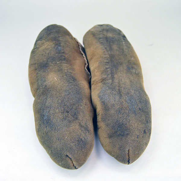 Add these Vintage Moccasins – Embroidered Vamps, Cree Style from the 1940s to 1950s, to your collection. measure approx. 10″ long , 3′ wide and 2″ high. the soles