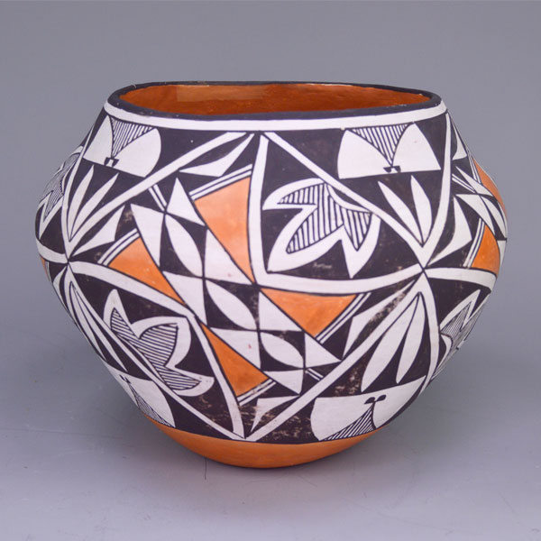 Pottery Acoma Style