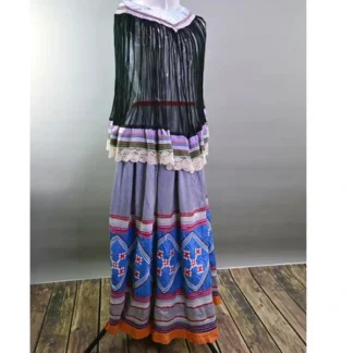 Skirt & blouse Seminole style