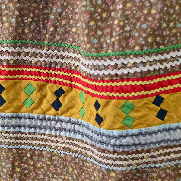 Vintage brown calico Seminole skirt patchwork close up