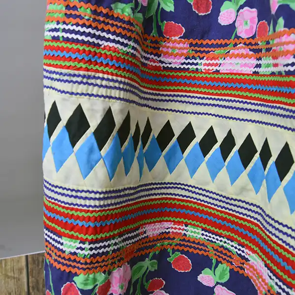 Vintage Seminole style floral skirt patchwork close up